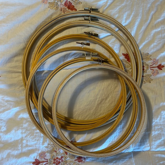 Vintage Other Lot Of 6 Wooden Embroidery Hoops Multiple Sizes Purse